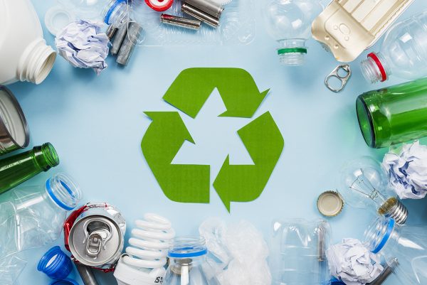 Los Plásticos en Productos de Embalaje y de Consumo